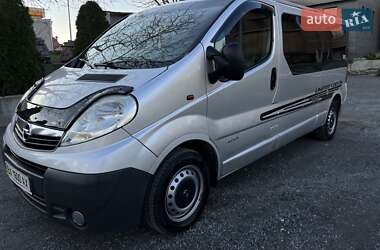 Мінівен Opel Vivaro 2011 в 