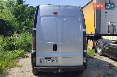 Минивэн Opel Vivaro 2004 в 