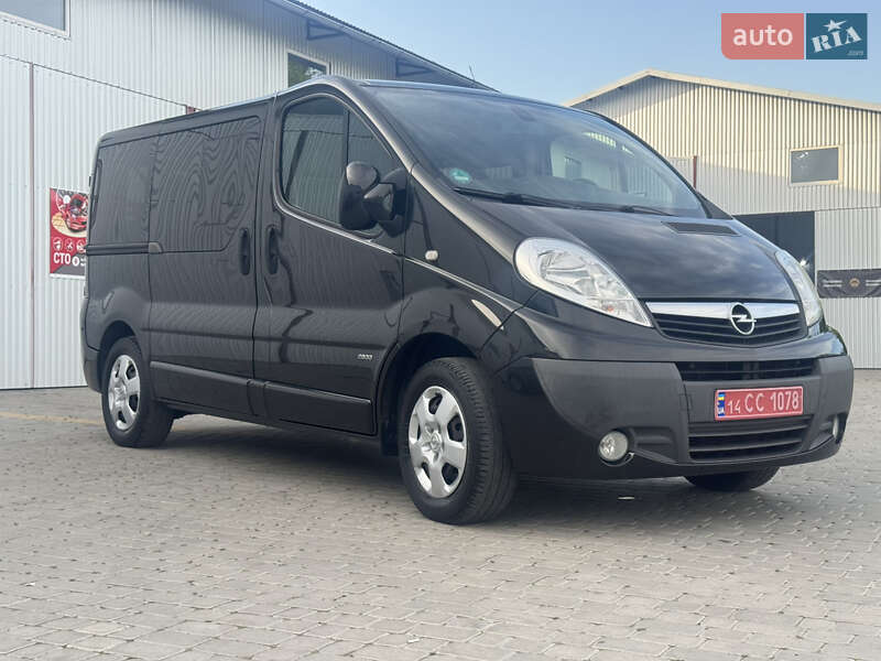 Opel Vivaro 2013