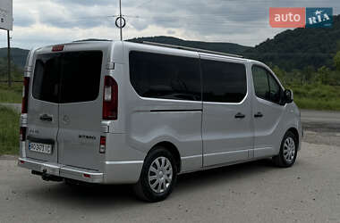 Минивэн Opel Vivaro 2015 в 