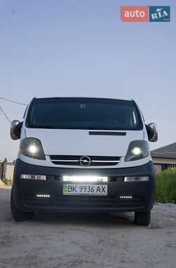 Мінівен Opel Vivaro 2005 в Рівному