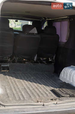Мінівен Opel Vivaro 2005 в 