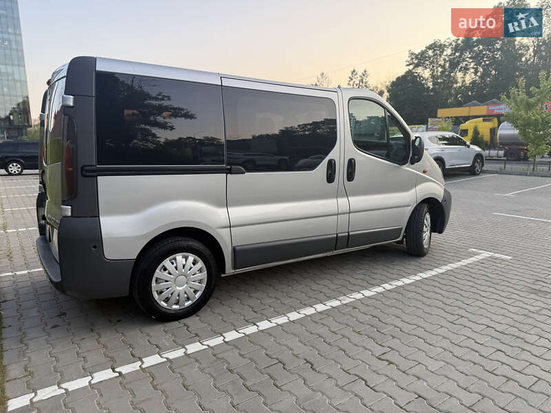 Минивэн Opel Vivaro 2006 в Тернополе