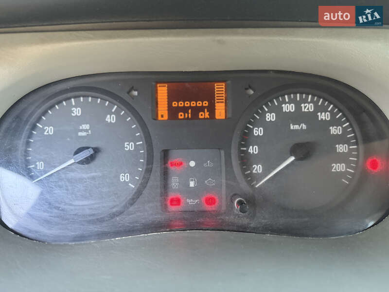 Минивэн Opel Vivaro 2006 в Тернополе