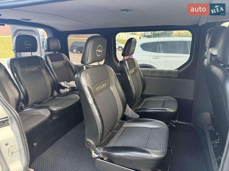 Минивэн Opel Vivaro 2006 в Тернополе