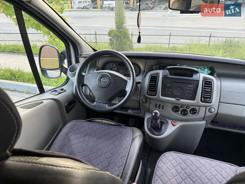 Минивэн Opel Vivaro 2006 в Тернополе