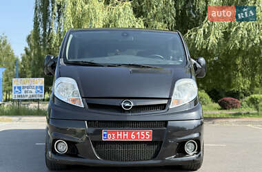 Минивэн Opel Vivaro 2012 в 