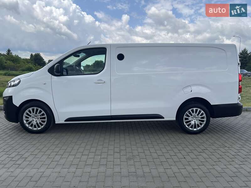 Вантажний фургон Opel Vivaro 2021 в Львові
