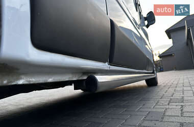 Грузовой фургон Opel Vivaro 2014 в 