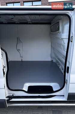 Грузовой фургон Opel Vivaro 2014 в 