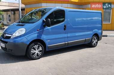 Вантажний фургон Opel Vivaro 2014 в Рівному