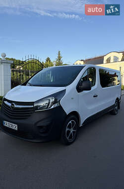 Минивэн Opel Vivaro 2016 в Виннице