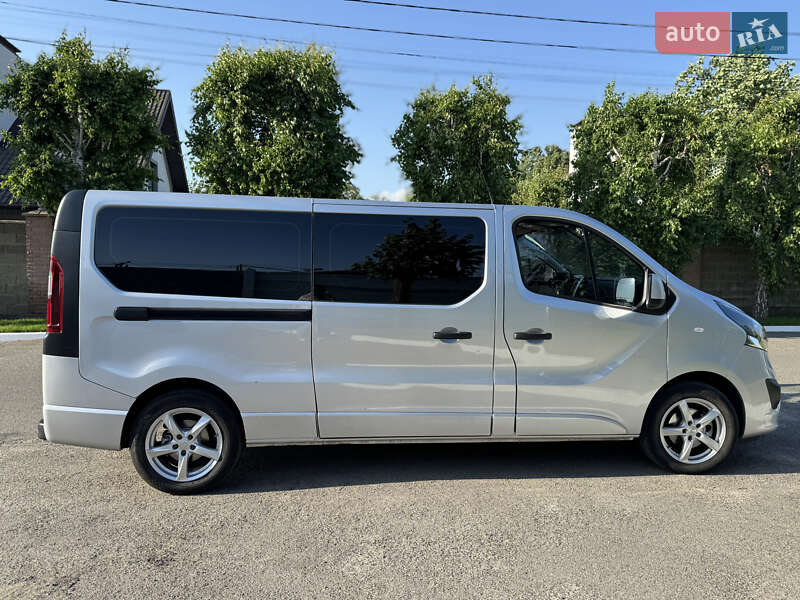Минивэн Opel Vivaro 2018 в Киеве фото 12 Минивэн Opel Vivaro 2018 в Киеве