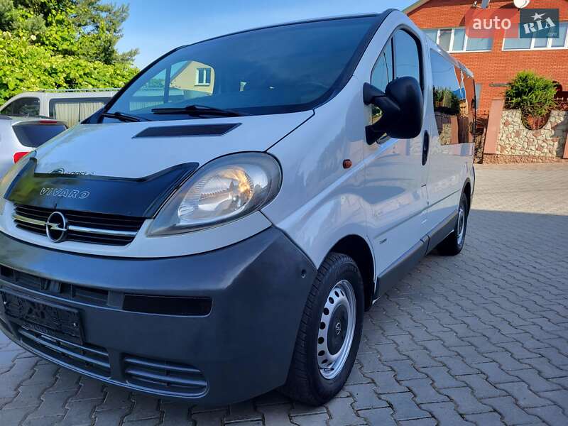 Мінівен Opel Vivaro 2002 в Хмельницькому