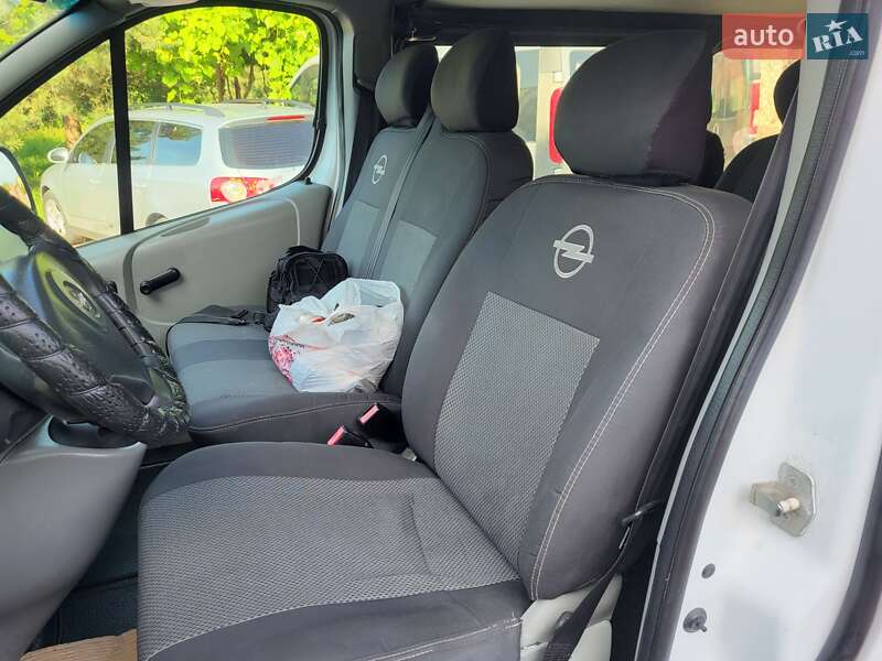 Мінівен Opel Vivaro 2002 в Хмельницькому