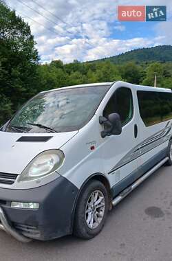 Минивэн Opel Vivaro 2003 в 