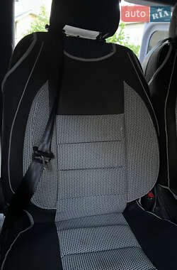Мінівен Opel Vivaro 2007 в 