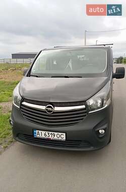 Минивэн Opel Vivaro 2016 в Киеве