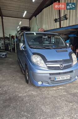 Минивэн Opel Vivaro 2008 в Житомире