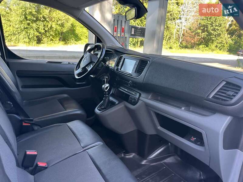 Минивэн Opel Vivaro 2020 в Житомире