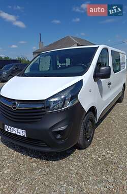 Мінівен Opel Vivaro 2016 в Дубні