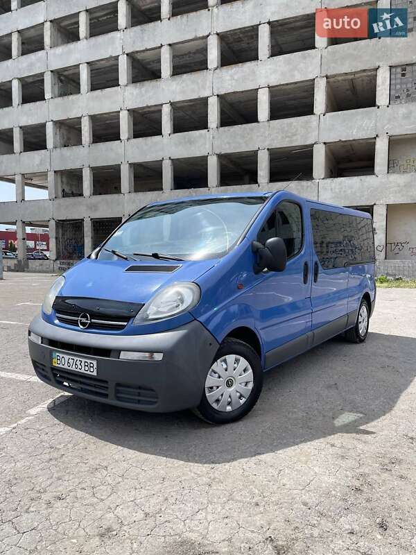 Opel Vivaro 2006