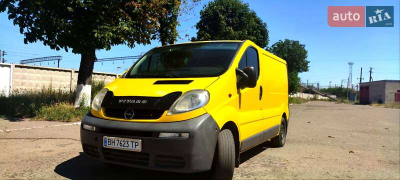 Вантажний фургон Opel Vivaro 2006 в Подільську