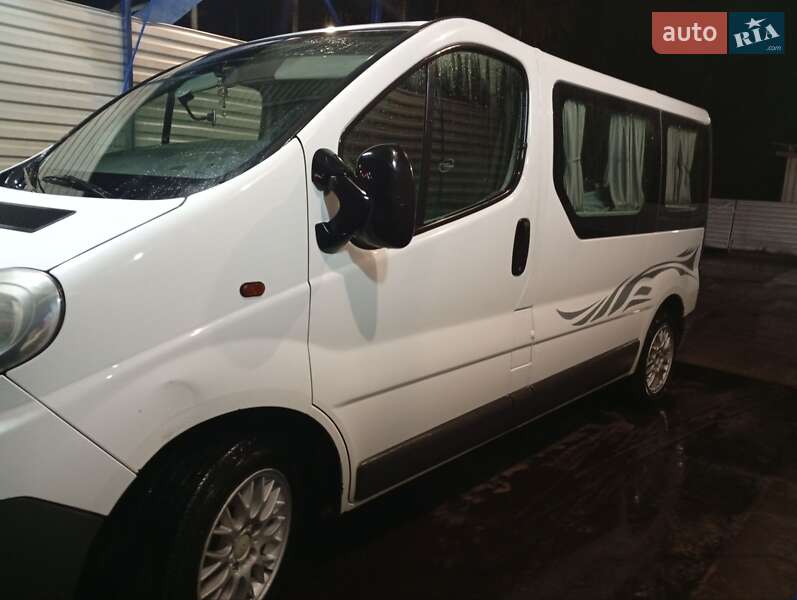 Минивэн Opel Vivaro 2007 в Бориславе