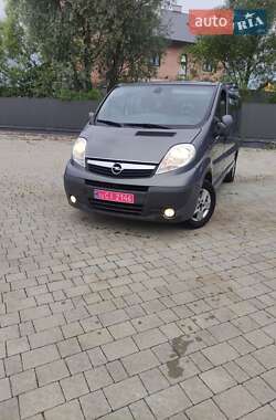 Минивэн Opel Vivaro 2010 в Львове