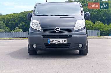 Грузовой фургон Opel Vivaro 2011 в Обухове