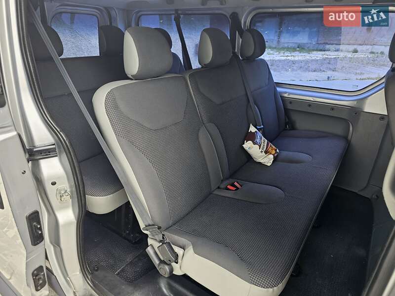Мінівен Opel Vivaro 2009 в Івано-Франково