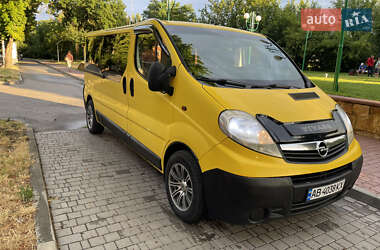 Минивэн Opel Vivaro 2009 в 