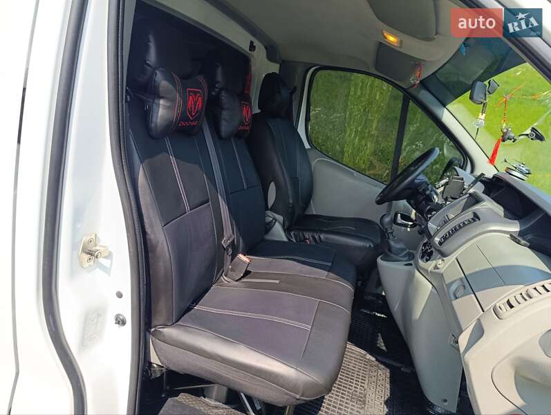 Вантажний фургон Opel Vivaro 2011 в Турці