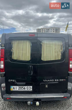 Минивэн Opel Vivaro 2007 в 
