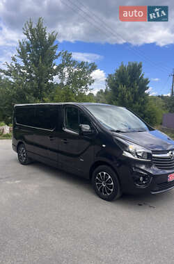 Грузовой фургон Opel Vivaro 2015 в 