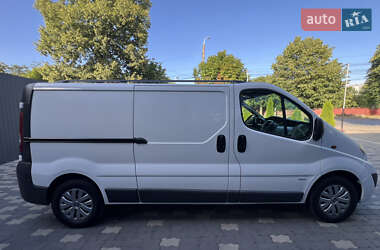 Вантажний фургон Opel Vivaro 2014 в 