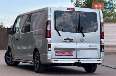 Мінівен Opel Vivaro 2015 в 
