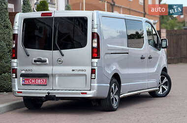 Мінівен Opel Vivaro 2015 в 