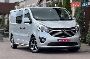 Мінівен Opel Vivaro 2015 в 