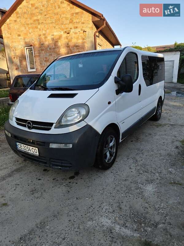 Opel Vivaro 2002