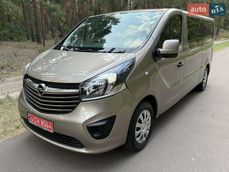 Минивэн Opel Vivaro 2018 в Киеве