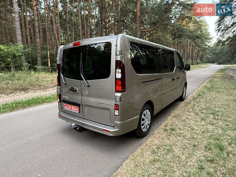 Минивэн Opel Vivaro 2018 в Киеве