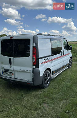 Минивэн Opel Vivaro 2003 в 