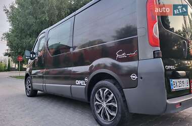 Минивэн Opel Vivaro 2007 в 