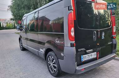 Минивэн Opel Vivaro 2007 в 