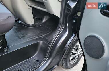 Минивэн Opel Vivaro 2007 в 