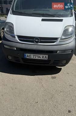 Мінівен Opel Vivaro 2006 в Дніпрі