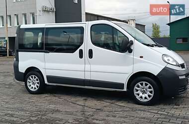 Минивэн Opel Vivaro 2005 в Хусте