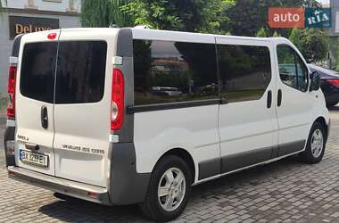 Минивэн Opel Vivaro 2011 в 