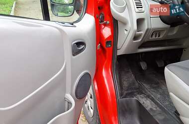Вантажний фургон Opel Vivaro 2014 в 